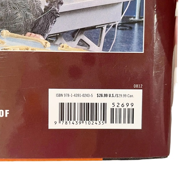 Bones Are Forever Hardcover Novel Kathy Reichs Holographic Cover TV Show Sparkly - Picture 3 of 8